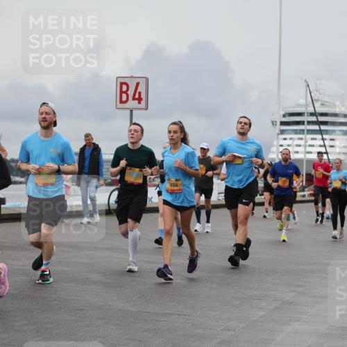 13.09.2026 - Kiel Lauf Andreas Tolksdorf http://msf.ph/oto/10463279 13.09.2026 12:03:29 Kiellinie 4, 934 meine-sportfotos.de