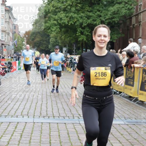 13.09.2026 - Kiel Lauf Yannick Fuchs http://msf.ph/oto/10463298 13.09.2026 09:55:25 Ziel 1354, 1495, 2061, 2186, 5824, 5883, 7322, 11421, 1412, 1436, 2079, 4107, 4640, 5307, 6054, 6102, 6158, 6955, 7969, 9117, 9509, 9588, 9790, 9932, 10609, 10635, 10743, 11564, 12514, 5986, 7087, 7846, 8408, 9741, 11962, 11970, 12142, 12261, 449, 2979, 3846, 4911, 4948, 6955, 7661, 7813, 7819, 7969, 8327, 9509, 9790, 9932 meine-sportfotos.de