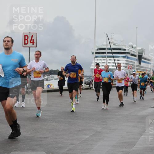 13.09.2026 - Kiel Lauf Andreas Tolksdorf http://msf.ph/oto/10463369 13.09.2026 12:03:31 Kiellinie 4, 12479, 1670, 03, 3 meine-sportfotos.de