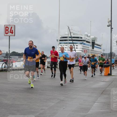 13.09.2026 - Kiel Lauf Andreas Tolksdorf http://msf.ph/oto/10463386 13.09.2026 12:03:32 Kiellinie 2479, 4, 1670, 3 meine-sportfotos.de