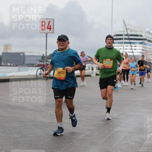 13.09.2026 - Kiel Lauf Andreas Tolksdorf http://msf.ph/oto/10463412 13.09.2026 12:03:41 Kiellinie 4, 38, 1583 meine-sportfotos.de