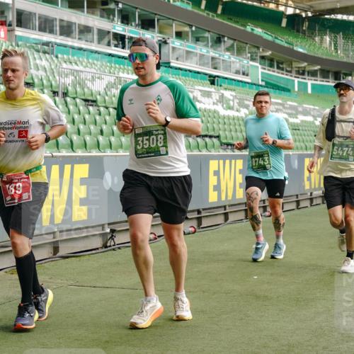 13.09.2026 - 21. swb-Marathon Bremen Michael Burmester http://msf.ph/oto/10463816 13.09.2026 12:56:00 Laufen im Stadion 201, 205, 307, 388, 411, 431, 465, 495, 655, 854, 876, 913, 926, 948, 1053, 1058, 1130, 1197, 1390, 1537, 1599, 1645, 1750, 1972, 2001, 2040, 2122, 2125, 2234, 2251, 2260, 2319, 2383, 2390, 2473, 2474, 2535, 2604, 2634, 2733, 2761, 2812, 2870, 2922, 2948, 3057, 3119, 3134, 3175, 3192, 3202, 3206, 3241, 3246, 3290, 3346, 3348, 3356, 3411, 3508, 3706, 3716, 3836, 4135, 4137, 4171, 4413, 4455, 4479, 4733, 5277, 5430, 5530, 6106, 2498, 3085 meine-sportfotos.de
