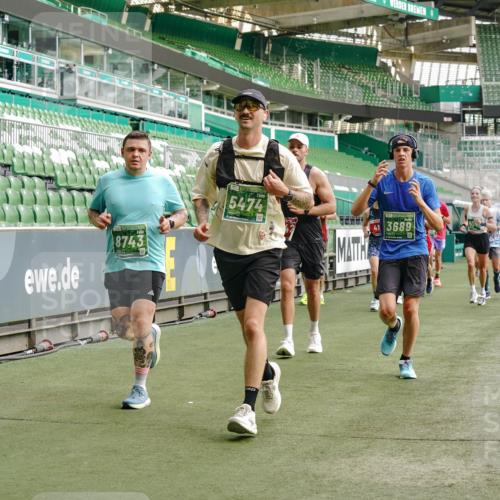 13.09.2026 - 21. swb-Marathon Bremen Michael Burmester http://msf.ph/oto/10463832 13.09.2026 12:56:01 Laufen im Stadion 201, 205, 307, 388, 411, 431, 465, 495, 655, 854, 876, 913, 926, 948, 1053, 1058, 1130, 1197, 1390, 1537, 1599, 1645, 1750, 1972, 2001, 2040, 2122, 2125, 2234, 2251, 2260, 2319, 2383, 2390, 2473, 2474, 2535, 2604, 2634, 2733, 2761, 2812, 2870, 2922, 2948, 3057, 3119, 3134, 3175, 3192, 3202, 3206, 3241, 3246, 3290, 3346, 3348, 3356, 3411, 3508, 3706, 3716, 3813, 3836, 4135, 4137, 4171, 4413, 4455, 4479, 4733, 5277, 5430, 5530, 6106, 2498, 3085 meine-sportfotos.de