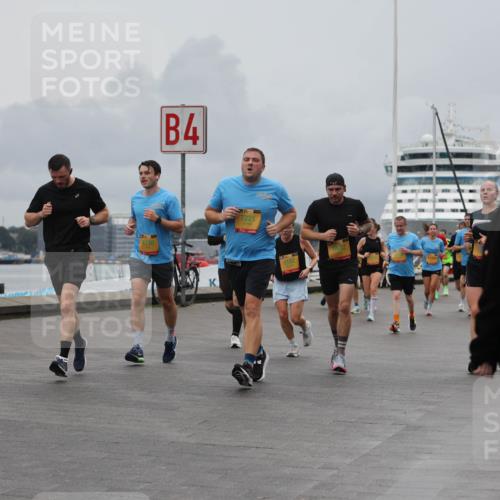 13.09.2026 - Kiel Lauf Andreas Tolksdorf http://msf.ph/oto/10463888 13.09.2026 12:04:24 Kiellinie 1, 4130, 4, 7221, 8192, 12426 meine-sportfotos.de