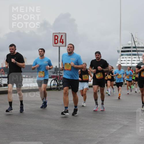 13.09.2026 - Kiel Lauf Andreas Tolksdorf http://msf.ph/oto/10463899 13.09.2026 12:04:24 Kiellinie 4130, 4, 7221, 8192, 3 meine-sportfotos.de