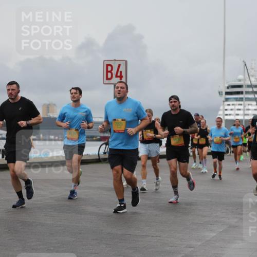 13.09.2026 - Kiel Lauf Andreas Tolksdorf http://msf.ph/oto/10463910 13.09.2026 12:04:25 Kiellinie 4, 4130, 7221, 3 meine-sportfotos.de