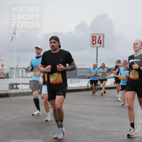 13.09.2026 - Kiel Lauf Andreas Tolksdorf http://msf.ph/oto/10463993 13.09.2026 12:04:27 Kiellinie 38, 7221, 39, 9532, 4, 39 meine-sportfotos.de