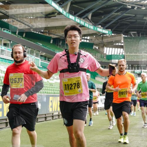 13.09.2026 - 21. swb-Marathon Bremen Michael Burmester http://msf.ph/oto/10464039 13.09.2026 10:35:04 Laufen im Stadion 10018, 10093, 10144, 10147, 10157, 10173, 10175, 10177, 10181, 10182, 10185, 10195, 10240, 10245, 10254, 10297, 10309, 10355, 10356, 10357, 10367, 10368, 10369, 10377, 10409, 10415, 10427, 10428, 10460, 10477, 10485, 10492, 10528, 10559, 10604, 10617, 10636, 10639, 10668, 10669, 10677, 10691, 10699, 10700, 10715, 10772, 10787, 10828, 10857, 10914, 10928, 11126, 11162, 11343, 11803, 11965, 10146, 10222 meine-sportfotos.de