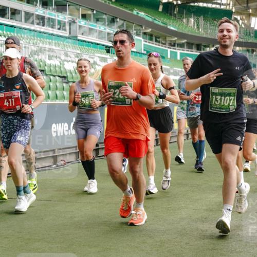13.09.2026 - 21. swb-Marathon Bremen Michael Burmester http://msf.ph/oto/10464044 13.09.2026 12:56:05 Laufen im Stadion 201, 205, 307, 388, 411, 431, 465, 495, 655, 769, 854, 876, 913, 926, 948, 1058, 1130, 1197, 1390, 1537, 1599, 1601, 1645, 1750, 1972, 2001, 2040, 2122, 2125, 2234, 2251, 2260, 2319, 2383, 2390, 2473, 2474, 2535, 2604, 2634, 2671, 2733, 2761, 2812, 2922, 2948, 3057, 3119, 3134, 3175, 3192, 3202, 3241, 3246, 3290, 3346, 3348, 3356, 3411, 3458, 3508, 3706, 3716, 3813, 3836, 4135, 4137, 4171, 4413, 4455, 4479, 4733, 5277, 5430, 5530, 6106, 2498, 3085 meine-sportfotos.de