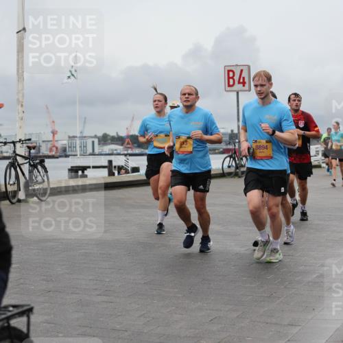 13.09.2026 - Kiel Lauf Andreas Tolksdorf http://msf.ph/oto/10464097 13.09.2026 12:04:38 Kiellinie 913, 4, 8894, 8900 meine-sportfotos.de