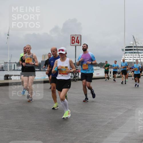 13.09.2026 - Kiel Lauf Andreas Tolksdorf http://msf.ph/oto/10464294 13.09.2026 12:04:46 Kiellinie 10819, 4, 9053, 3 meine-sportfotos.de