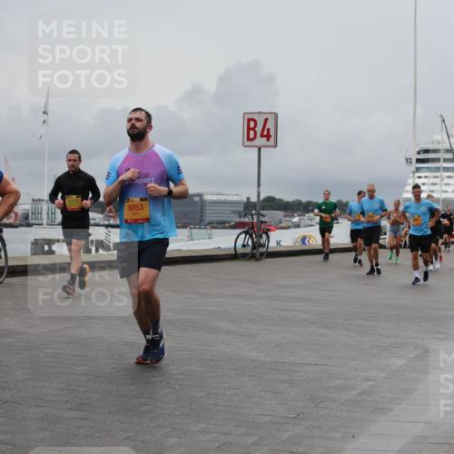 13.09.2026 - Kiel Lauf Andreas Tolksdorf http://msf.ph/oto/10464386 13.09.2026 12:04:48 Kiellinie 9053, 4, 3 meine-sportfotos.de