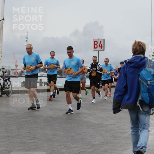 13.09.2026 - Kiel Lauf Andreas Tolksdorf http://msf.ph/oto/10464398 13.09.2026 12:04:53 Kiellinie 1268, 7645, 4, 3 meine-sportfotos.de