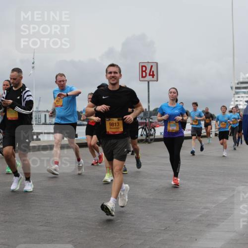 13.09.2026 - Kiel Lauf Andreas Tolksdorf http://msf.ph/oto/10464507 13.09.2026 12:04:56 Kiellinie 3293, 1, 39, 9813, 4, 8550 meine-sportfotos.de