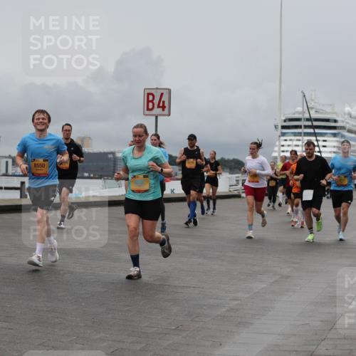 13.09.2026 - Kiel Lauf Andreas Tolksdorf http://msf.ph/oto/10464627 13.09.2026 12:05:00 Kiellinie 1230, 8550, 4, 8776 meine-sportfotos.de
