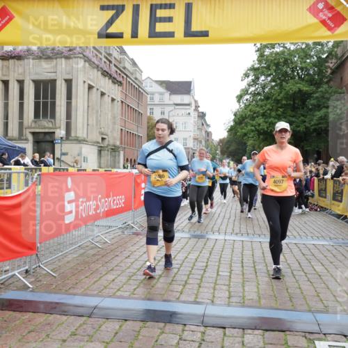 13.09.2026 - Kiel Lauf Yannick Fuchs http://msf.ph/oto/10464666 13.09.2026 09:57:19 Ziel 130, 1122, 2486, 3114, 4097, 4568, 4631, 5776, 6243, 6932, 7786, 8103, 8113, 11095, 11245, 12507, 3684, 4641, 4643, 5468, 5938, 7509, 7548, 8599, 8824, 9692, 11042, 12580, 818, 3427, 4567, 6173, 6735, 7358, 7359, 9998, 10943, 11014, 1746, 2655, 4641, 4643, 7509, 7548, 10206, 12072 meine-sportfotos.de