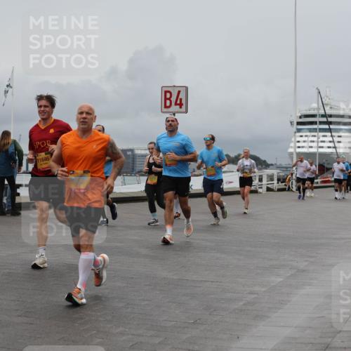 13.09.2026 - Kiel Lauf Andreas Tolksdorf http://msf.ph/oto/10464746 13.09.2026 12:05:06 Kiellinie 11646, 4, 3 meine-sportfotos.de