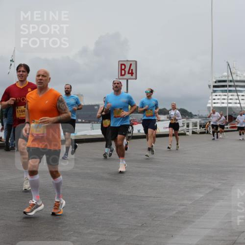 13.09.2026 - Kiel Lauf Andreas Tolksdorf http://msf.ph/oto/10464770 13.09.2026 12:05:06 Kiellinie 1164, 4, 3 meine-sportfotos.de