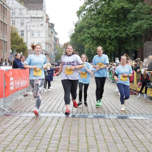 13.09.2026 - Kiel Lauf Yannick Fuchs http://msf.ph/oto/10464928 13.09.2026 09:57:35 Ziel 818, 3427, 4567, 6173, 6735, 7358, 7359, 9998, 10943, 11014, 130, 1122, 2486, 3114, 4097, 4568, 4631, 5468, 5776, 6243, 6932, 7786, 8103, 8113, 11042, 11095, 11245, 12507, 12580, 1296, 2406, 3317, 4808, 5688, 8352, 8853, 3684, 8599, 8824, 9692, 12580 meine-sportfotos.de