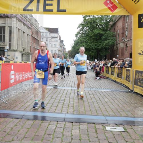 13.09.2026 - Kiel Lauf Yannick Fuchs http://msf.ph/oto/10465071 13.09.2026 09:57:45 Ziel 818, 1296, 2406, 3317, 4808, 8853, 9998, 10943, 130, 1122, 2486, 3114, 3427, 4097, 4567, 4568, 4631, 5776, 6173, 6243, 6735, 6932, 7358, 7359, 7786, 8103, 8113, 11014, 11095, 11245, 12507, 5688, 6253, 8352, 130, 4568, 4631, 5468, 11042 meine-sportfotos.de