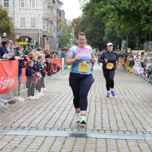 13.09.2026 - Kiel Lauf Yannick Fuchs http://msf.ph/oto/10465278 13.09.2026 09:58:20 Ziel 3302, 5738, 9087, 12561, 1296, 2014, 2406, 3279, 5524, 5688, 6253, 8352, 2103, 5872, 7415, 11463, 818, 1296, 2406, 3317, 4808, 8853, 9998, 10943 meine-sportfotos.de