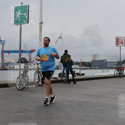 13.09.2026 - Kiel Lauf Andreas Tolksdorf http://msf.ph/oto/10465311 13.09.2026 12:06:10 Kiellinie 38, 5531, 4 meine-sportfotos.de