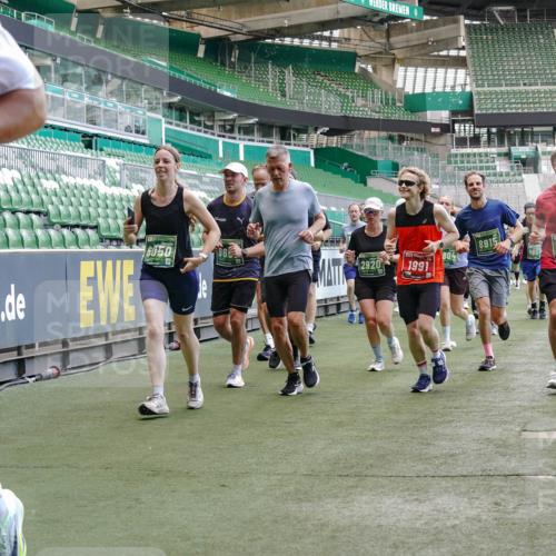 13.09.2026 - 21. swb-Marathon Bremen Michael Burmester http://msf.ph/oto/10465401 13.09.2026 13:13:12 Laufen im Stadion 118, 183, 270, 278, 349, 514, 576, 600, 631, 695, 702, 843, 933, 950, 1005, 1143, 1226, 1286, 1334, 1426, 1435, 1596, 1641, 1849, 1991, 2005, 2035, 2079, 2248, 2264, 2336, 2375, 2377, 2387, 2398, 2412, 2426, 2439, 2457, 2461, 2478, 2505, 2540, 2612, 2665, 2673, 2684, 2693, 2765, 2773, 2792, 2815, 2816, 2850, 2860, 2884, 2895, 2921, 2963, 2966, 2972, 2975, 3016, 3111, 3143, 3155, 3209, 3253, 3277, 3293, 3304, 3308, 3313, 3349, 3434, 3661 meine-sportfotos.de