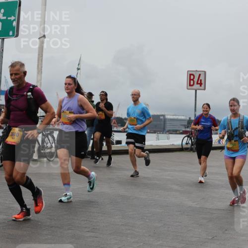 13.09.2026 - Kiel Lauf Andreas Tolksdorf http://msf.ph/oto/10465406 13.09.2026 12:06:25 Kiellinie 31, 39, 3610, 6442, 4 meine-sportfotos.de