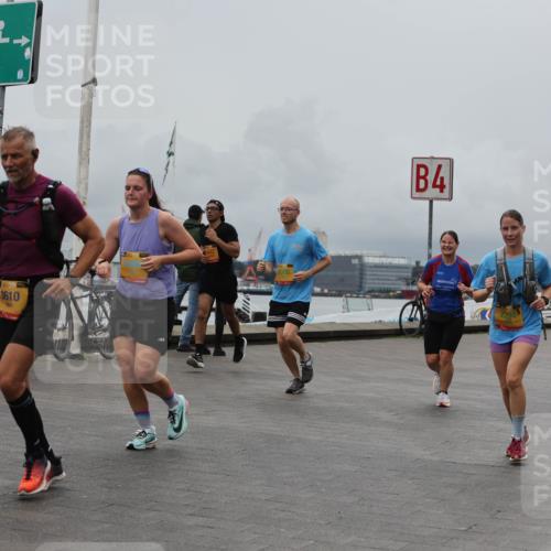 13.09.2026 - Kiel Lauf Andreas Tolksdorf http://msf.ph/oto/10465414 13.09.2026 12:06:25 Kiellinie 3610, 6442, 4, 2099 meine-sportfotos.de