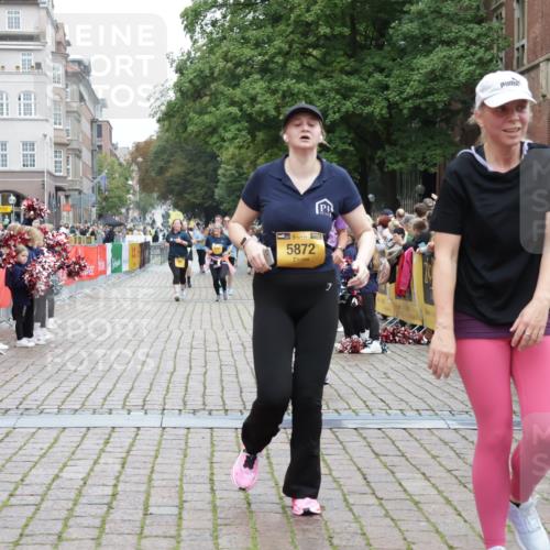 13.09.2026 - Kiel Lauf Yannick Fuchs http://msf.ph/oto/10465461 13.09.2026 09:58:40 Ziel 269, 2103, 5872, 6249, 7415, 11463, 2014, 3279, 3302, 5524, 5738, 9087, 12561, 3458, 6148, 6956, 7399, 10030, 10325, 10326, 10564, 5524, 6253 meine-sportfotos.de