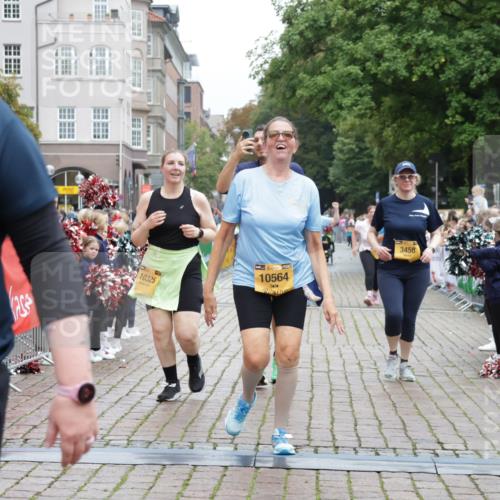 13.09.2026 - Kiel Lauf Yannick Fuchs http://msf.ph/oto/10465560 13.09.2026 09:58:51 Ziel 269, 3458, 6249, 7399, 10325, 10326, 10564, 2103, 5738, 5872, 7415, 9087, 11463, 12561, 3920, 6148, 6956, 10030, 2014, 3279, 3302, 5738 meine-sportfotos.de