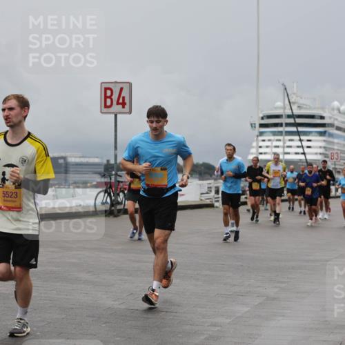13.09.2026 - Kiel Lauf Andreas Tolksdorf http://msf.ph/oto/10465644 13.09.2026 12:06:37 Kiellinie 39, 5523, 4, 38, 3 meine-sportfotos.de