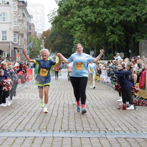 13.09.2026 - Kiel Lauf Yannick Fuchs http://msf.ph/oto/10465648 13.09.2026 09:58:58 Ziel 3458, 6148, 6956, 7399, 10030, 10325, 10326, 10564, 269, 2103, 5872, 6249, 7415, 10564, 11463, 12561, 225, 3920, 5489, 11828, 5738, 9087, 12561 meine-sportfotos.de
