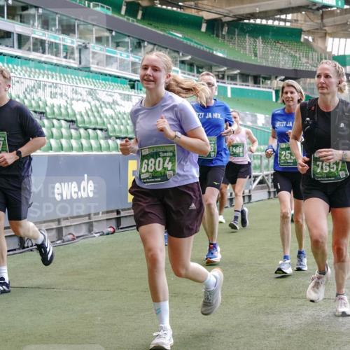 13.09.2026 - 21. swb-Marathon Bremen Michael Burmester http://msf.ph/oto/10465776 13.09.2026 13:13:16 Laufen im Stadion 118, 183, 270, 278, 349, 460, 514, 576, 600, 631, 695, 702, 843, 933, 950, 1005, 1143, 1226, 1286, 1334, 1426, 1435, 1596, 1641, 1849, 1991, 2005, 2035, 2079, 2248, 2264, 2336, 2375, 2377, 2387, 2398, 2412, 2439, 2457, 2461, 2478, 2505, 2521, 2540, 2612, 2665, 2673, 2684, 2693, 2765, 2773, 2792, 2815, 2816, 2850, 2860, 2884, 2895, 2921, 2963, 2966, 2972, 2975, 3016, 3111, 3143, 3155, 3209, 3253, 3277, 3293, 3304, 3308, 3313, 3378, 3434, 3661 meine-sportfotos.de