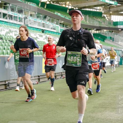 13.09.2026 - 21. swb-Marathon Bremen Michael Burmester http://msf.ph/oto/10465882 13.09.2026 12:56:41 Laufen im Stadion 205, 307, 411, 431, 465, 655, 769, 776, 854, 857, 876, 913, 926, 948, 1010, 1058, 1130, 1254, 1537, 1601, 1645, 1750, 1809, 1900, 1972, 2001, 2040, 2051, 2075, 2122, 2260, 2319, 2324, 2402, 2473, 2493, 2535, 2604, 2634, 2640, 2671, 2761, 2812, 2904, 2948, 3051, 3057, 3078, 3119, 3192, 3202, 3290, 3348, 3411, 3450, 3458, 3508, 3514, 3634, 3706, 3760, 3813, 3836, 3939, 4101, 4135, 4137, 4171, 4316, 4319, 4413, 4455, 4479, 4733, 5277, 5430, 5530, 6106, 2498, 3085 meine-sportfotos.de