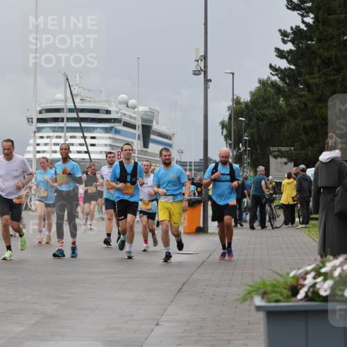 13.09.2026 - Kiel Lauf Andreas Tolksdorf http://msf.ph/oto/10465900 13.09.2026 12:06:50 Kiellinie 0978 meine-sportfotos.de