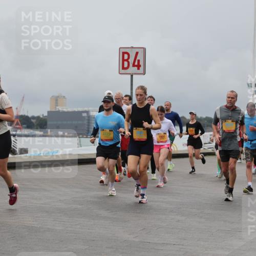 13.09.2026 - Kiel Lauf Andreas Tolksdorf http://msf.ph/oto/10466126 13.09.2026 12:06:58 Kiellinie 2723, 4, 8860 meine-sportfotos.de