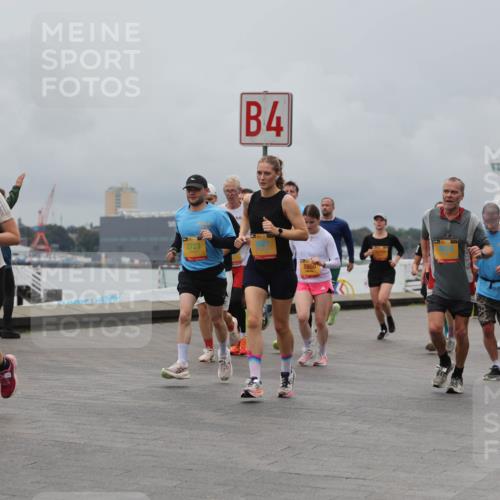 13.09.2026 - Kiel Lauf Andreas Tolksdorf http://msf.ph/oto/10466132 13.09.2026 12:06:58 Kiellinie 2723, 4, 8860 meine-sportfotos.de