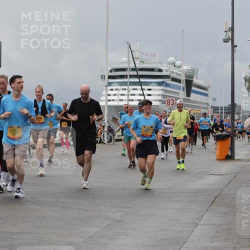 13.09.2026 - Kiel Lauf Andreas Tolksdorf http://msf.ph/oto/10466275 13.09.2026 12:07:02 Kiellinie 4, 5701, 8586, 3 meine-sportfotos.de