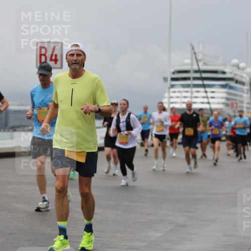 13.09.2026 - Kiel Lauf Andreas Tolksdorf http://msf.ph/oto/10466378 13.09.2026 12:07:08 Kiellinie 10973, 4, 1132 meine-sportfotos.de