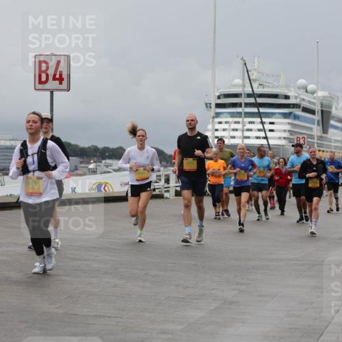 13.09.2026 - Kiel Lauf Andreas Tolksdorf http://msf.ph/oto/10466432 13.09.2026 12:07:11 Kiellinie 4, 10429, 3472, 4716, 3 meine-sportfotos.de