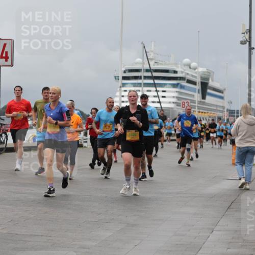 13.09.2026 - Kiel Lauf Andreas Tolksdorf http://msf.ph/oto/10466564 13.09.2026 12:07:15 Kiellinie 3569, 4, 6117, 4716, 3128, 3 meine-sportfotos.de
