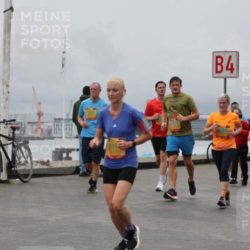 13.09.2026 - Kiel Lauf Andreas Tolksdorf http://msf.ph/oto/10466617 13.09.2026 12:07:17 Kiellinie 3569, 611, 4, 39, 3128 meine-sportfotos.de