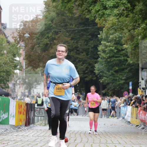 13.09.2026 - Kiel Lauf Yannick Fuchs http://msf.ph/oto/10466644 13.09.2026 10:01:02 Ziel 5497, 1396, 1566, 4868, 4874, 6137, 6430, 10169, 293, 6719, 8730, 3531 meine-sportfotos.de