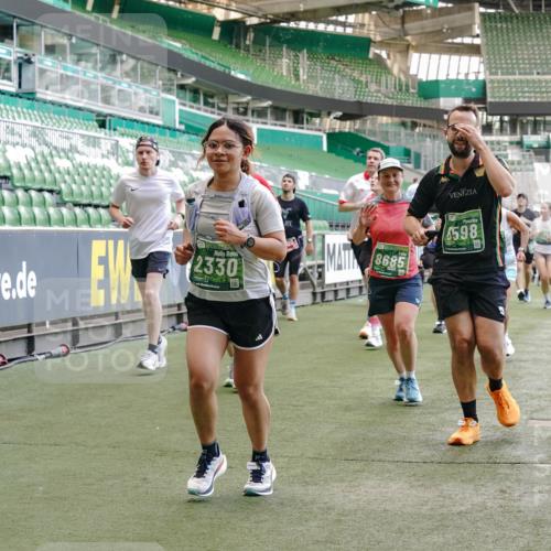 13.09.2026 - 21. swb-Marathon Bremen Michael Burmester http://msf.ph/oto/10466724 13.09.2026 13:13:30 Laufen im Stadion 118, 183, 270, 278, 349, 460, 514, 576, 600, 631, 695, 702, 768, 933, 950, 1005, 1143, 1286, 1334, 1392, 1408, 1426, 1573, 1596, 1641, 1991, 2005, 2024, 2035, 2079, 2233, 2264, 2336, 2377, 2387, 2398, 2412, 2439, 2457, 2461, 2478, 2505, 2521, 2540, 2564, 2612, 2665, 2684, 2693, 2765, 2773, 2792, 2815, 2816, 2829, 2860, 2884, 2887, 2895, 2921, 2963, 2966, 2972, 2975, 3016, 3111, 3143, 3155, 3209, 3253, 3277, 3293, 3304, 3308, 3313, 3378, 3405, 3428, 3434, 3653, 3661 meine-sportfotos.de