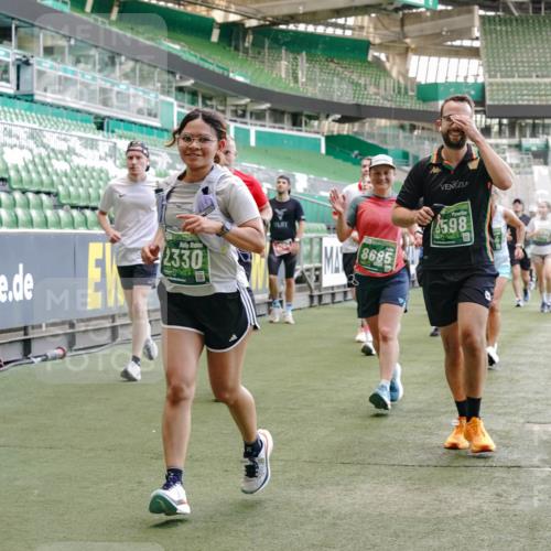 13.09.2026 - 21. swb-Marathon Bremen Michael Burmester http://msf.ph/oto/10466753 13.09.2026 13:13:30 Laufen im Stadion 118, 183, 270, 278, 349, 460, 514, 576, 600, 631, 695, 702, 768, 933, 950, 1005, 1143, 1286, 1334, 1392, 1408, 1426, 1573, 1596, 1641, 1991, 2005, 2024, 2035, 2079, 2233, 2264, 2336, 2377, 2387, 2398, 2412, 2439, 2457, 2461, 2478, 2505, 2521, 2540, 2564, 2612, 2665, 2684, 2693, 2765, 2773, 2792, 2815, 2816, 2829, 2860, 2884, 2887, 2895, 2921, 2963, 2966, 2972, 2975, 3016, 3111, 3143, 3155, 3209, 3253, 3277, 3293, 3304, 3308, 3313, 3378, 3405, 3428, 3434, 3653, 3661 meine-sportfotos.de
