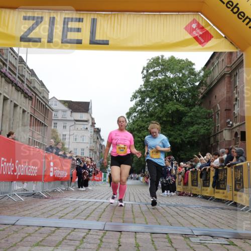13.09.2026 - Kiel Lauf Yannick Fuchs http://msf.ph/oto/10466756 13.09.2026 10:01:19 Ziel 6719, 8730, 293, 4868, 4874, 5497, 2574, 1396, 1566, 6430, 10169 meine-sportfotos.de