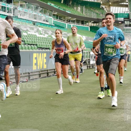 13.09.2026 - 21. swb-Marathon Bremen Michael Burmester http://msf.ph/oto/10466821 13.09.2026 12:57:03 Laufen im Stadion 307, 334, 411, 431, 465, 655, 769, 776, 854, 857, 876, 909, 926, 948, 1010, 1130, 1254, 1535, 1537, 1601, 1750, 1752, 1809, 1881, 1900, 1972, 2001, 2040, 2051, 2075, 2122, 2260, 2324, 2371, 2402, 2423, 2473, 2493, 2535, 2604, 2634, 2640, 2671, 2761, 2812, 2903, 2904, 2948, 3051, 3078, 3119, 3182, 3202, 3290, 3348, 3411, 3450, 3458, 3508, 3514, 3634, 3685, 3690, 3760, 3813, 3866, 3939, 4101, 4135, 4171, 4316, 4319, 4413, 4455, 4479, 4733, 5277, 5430 meine-sportfotos.de