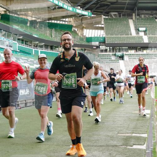 13.09.2026 - 21. swb-Marathon Bremen Michael Burmester http://msf.ph/oto/10466858 13.09.2026 13:13:31 Laufen im Stadion 118, 183, 270, 278, 349, 460, 514, 576, 600, 631, 695, 702, 768, 933, 950, 956, 1005, 1143, 1286, 1334, 1392, 1408, 1426, 1573, 1596, 1641, 1991, 2005, 2024, 2035, 2079, 2233, 2264, 2336, 2377, 2387, 2398, 2412, 2439, 2457, 2461, 2478, 2505, 2521, 2540, 2564, 2612, 2665, 2684, 2693, 2765, 2773, 2792, 2815, 2816, 2829, 2860, 2884, 2887, 2895, 2921, 2963, 2966, 2972, 2975, 3016, 3111, 3143, 3155, 3209, 3253, 3277, 3293, 3304, 3313, 3378, 3405, 3428, 3434, 3653, 3661 meine-sportfotos.de