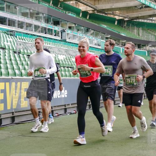 13.09.2026 - 21. swb-Marathon Bremen Michael Burmester http://msf.ph/oto/10467386 13.09.2026 13:13:36 Laufen im Stadion 118, 183, 270, 278, 349, 460, 514, 576, 600, 631, 695, 702, 768, 933, 950, 956, 1005, 1143, 1286, 1334, 1392, 1408, 1426, 1573, 1596, 1641, 1991, 2005, 2024, 2035, 2079, 2233, 2264, 2336, 2387, 2412, 2439, 2457, 2461, 2478, 2505, 2521, 2540, 2564, 2612, 2665, 2684, 2693, 2765, 2773, 2792, 2815, 2816, 2829, 2860, 2884, 2887, 2895, 2921, 2963, 2966, 2972, 2975, 3016, 3111, 3143, 3155, 3209, 3253, 3277, 3293, 3304, 3313, 3378, 3405, 3428, 3434, 3653, 3661 meine-sportfotos.de